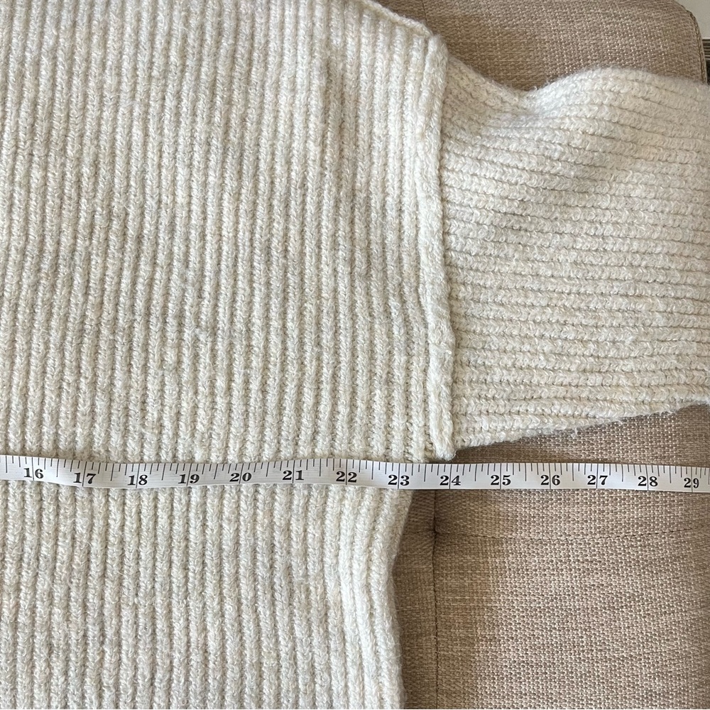 American Eagle Rib Knit Sweater Cream Sz L - Picture 7 of 8
